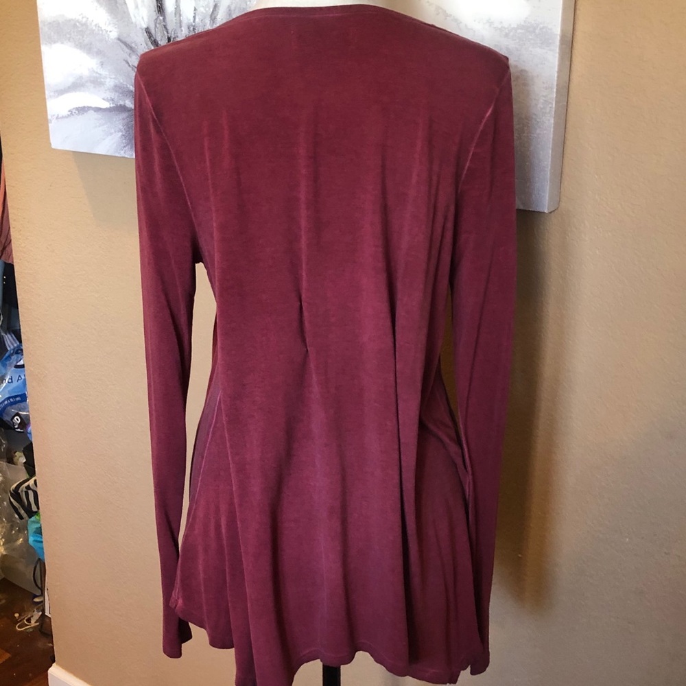 Raspberry blouse - Picture 3 of 4